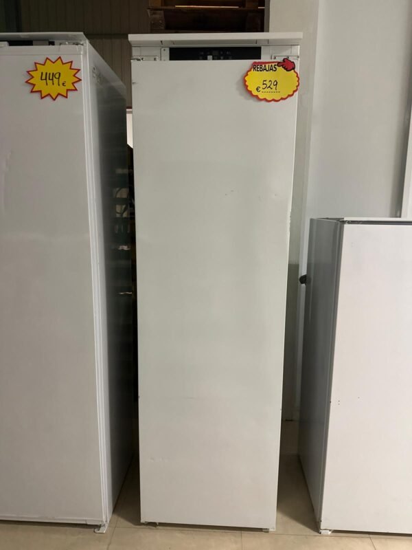 CONGELADOR HOTPOINT HF 1801 E F AA.UK.1