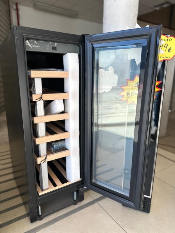 VINOTECA CANDY CCVB 30 UK/1